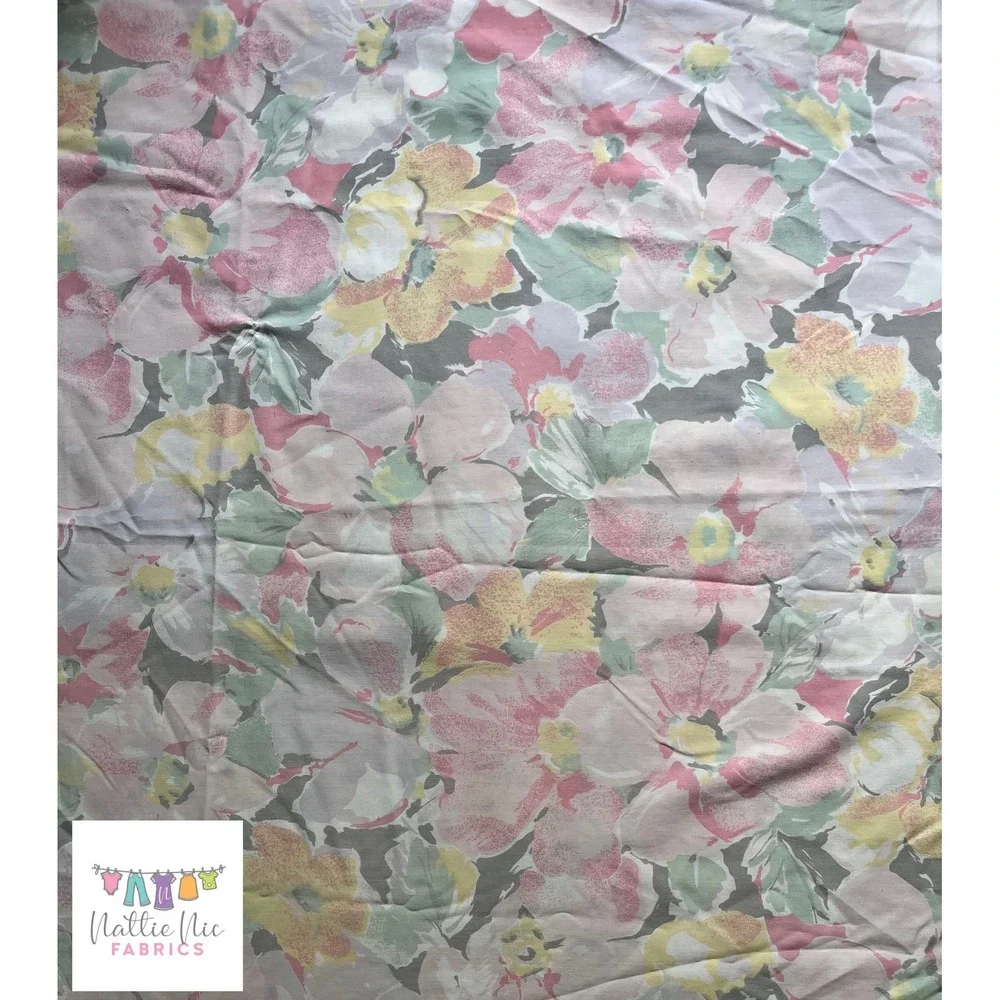Vintage Full Size Flat Sheet in‎ beautiful floral Cannon